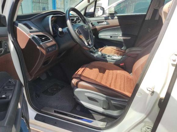 [深圳·粤B] 二手海马海马V702016款 1.5T 自动适·畅型 6座