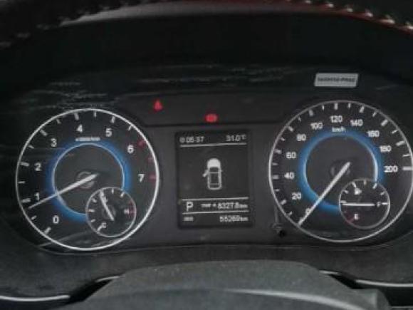 [佛山·粤E] 二手东风风光东风风光S5602018款 1.8L CVT尊贵型