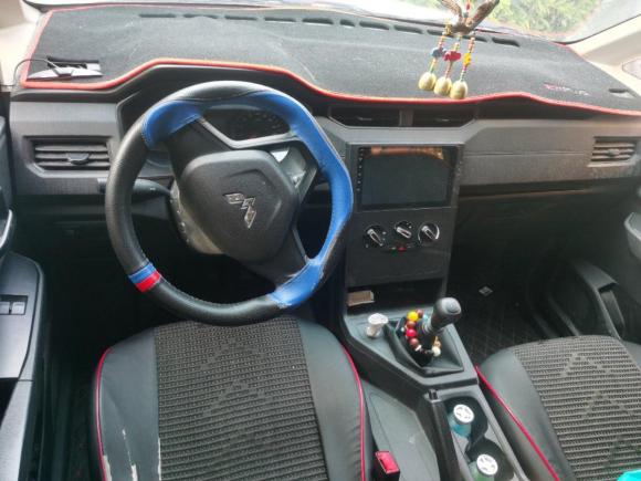 [嘉兴·豫R] 二手五菱汽车五菱宏光PLUS2020款 1.5L 手动标准型 5座