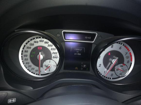 [芜湖·皖B] 二手奔驰奔驰GLA2015款 GLA 220 4MATIC 时尚型