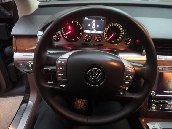 [义乌·浙G] 二手大众辉腾2012款 3.0L 商务型