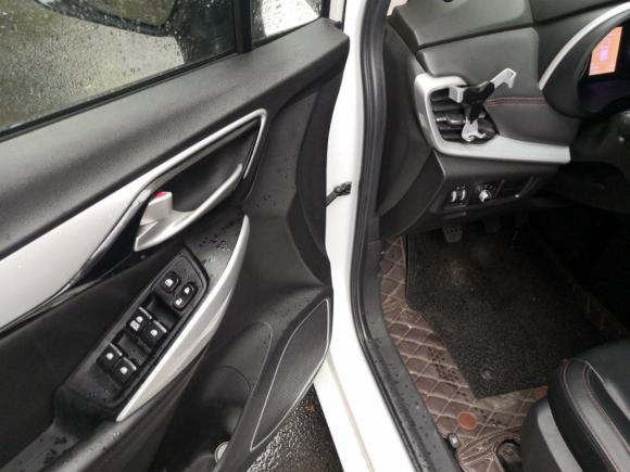 [上海·苏F] 二手江淮瑞风R32018款 1.6L 手动豪华型