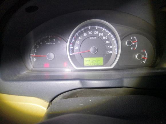 [南京·苏A] 二手起亚狮跑2009款 2.0L 手动两驱版GL