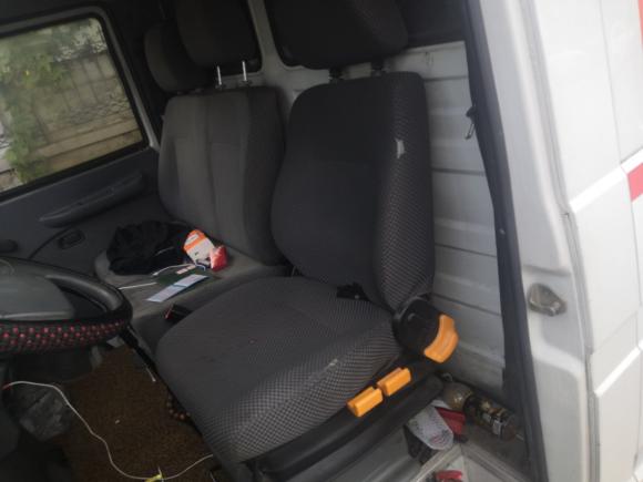 [青岛·鲁U] 二手依维柯得意2009款 2.8T-V35基本型