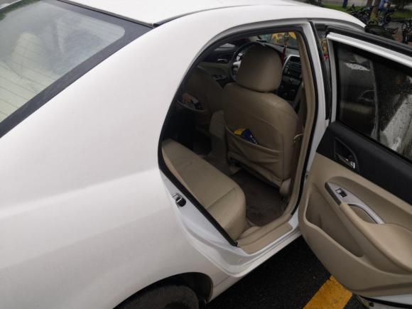 [南昌·赣A] 二手比亚迪比亚迪F32014款 1.5L 自动豪华型