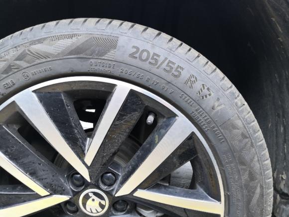 [青岛·赣E] 二手斯柯达柯米克2018款 1.5L 自动舒适版 国V