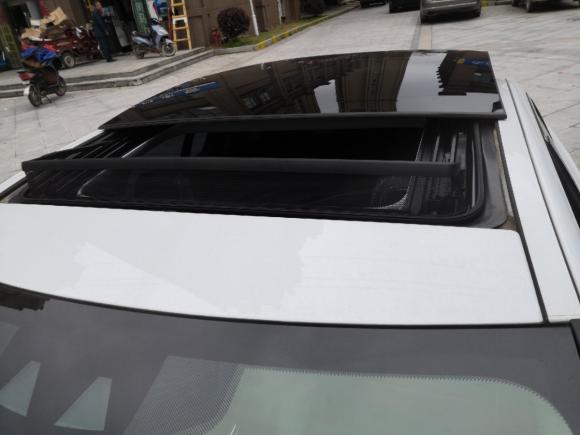 [南昌·赣F] 二手捷豹捷豹XE2017款 2.0T 200PS R-Sport