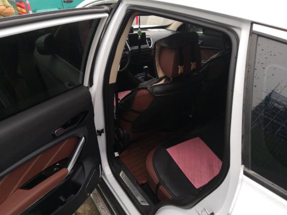 [西安·陕A] 二手一汽SENIA R92018款 1.2T 手动豪华智尚型