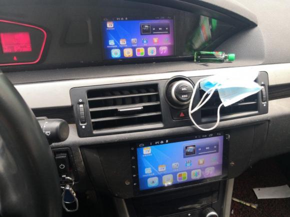 [义乌·浙G] 二手荣威荣威5502012款 550D 1.8T 自动品臻版