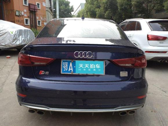 [武汉·鄂A] 二手奥迪奥迪S32017款 改款 S3 2.0T Limousine