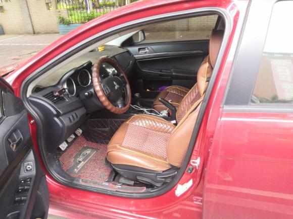 [佛山·桂N] 二手三菱翼神2010款 运动版 2.0L 手动豪华型