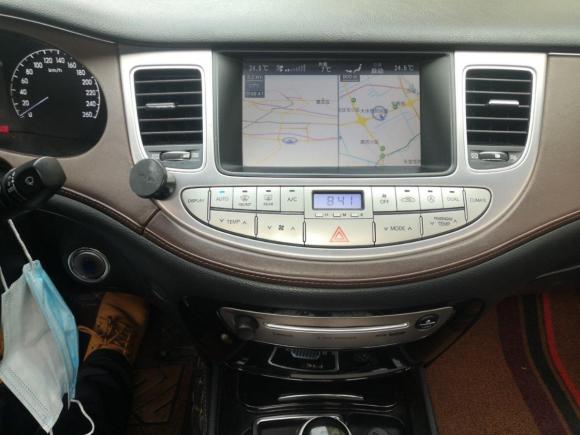 [上海·沪A] 二手现代劳恩斯2012款 3.0L GDI尊贵版