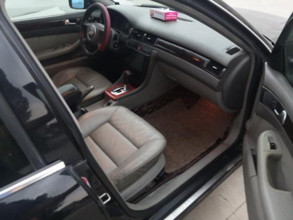 [济南·鲁A] 二手奥迪奥迪A62004款 2.4L 豪华舒适型