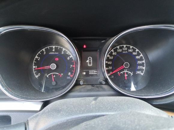 [嘉兴·鄂Q] 二手启辰启辰T702016款 1.6L 手动睿行版