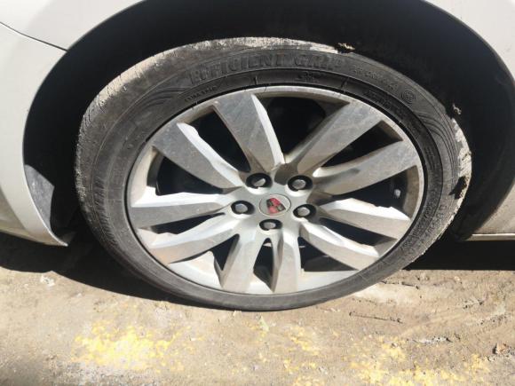 [北京·京N] 二手荣威荣威9502012款 2.4L 豪华行政版