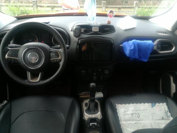 [嘉兴·浙F] 二手Jeep自由侠2018款 互联大屏版 180TS 自动高能版