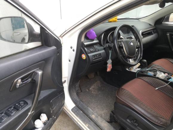 [金华·浙G] 二手奔腾奔腾X802015款 2.0L 自动豪华型