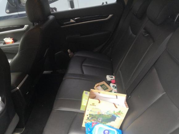 [深圳·粤B] 二手东风风神东风风神AX72015款 2.0L 自动智逸型