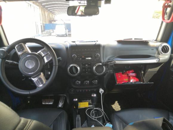 [常州·苏D] 二手Jeep牧马人2015款 3.0L Sahara 四门舒享版