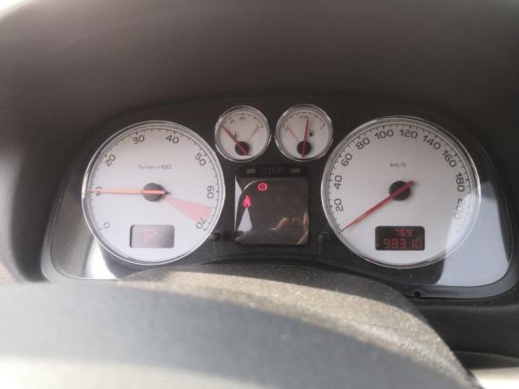 [常州·苏D] 二手标致标致3072010款 两厢 1.6L 自动舒适版