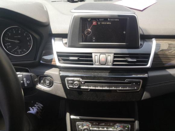 [北京·京N] 二手宝马宝马2系旅行车2016款 220i 豪华设计套装