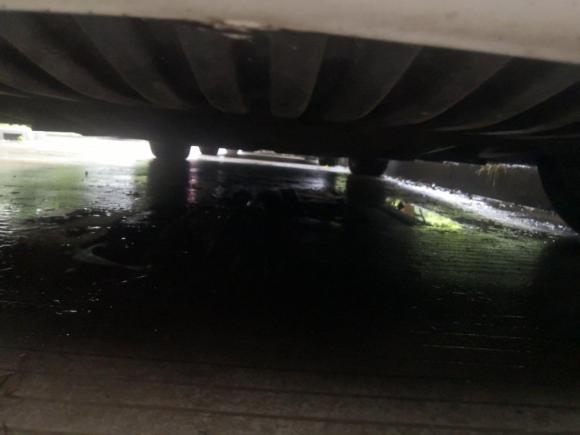 [上海·沪L] 二手奔驰奔驰C级2010款 C 200 CGI旅行版