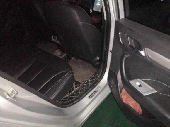 [武汉·鄂A] 二手荣威荣威ei62017年 1.0T 自动