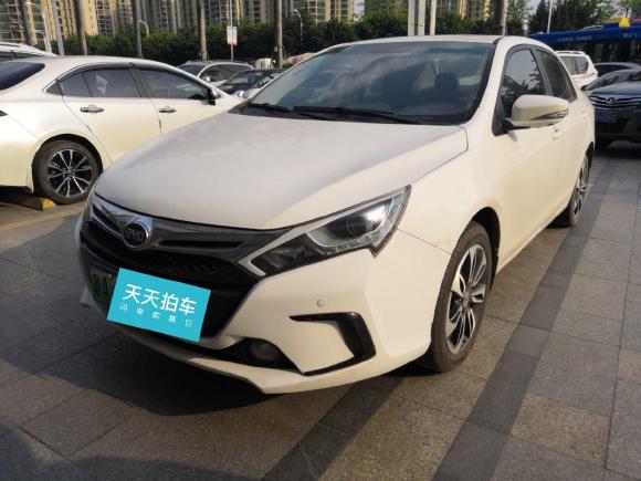 比亚迪秦2015款 1.5T 双冠旗舰版「广州二手车」「天天拍车」