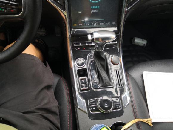 [南京·苏A] 二手猎豹汽车猎豹CS92017款 1.5L CVT舒适型