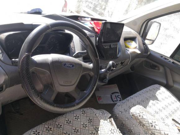 [常州·苏D] 二手福特全顺2017款 2.0T柴油多功能商用车中轴中顶国V