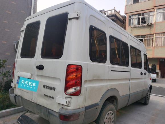 [嘉兴·浙J] 二手依维柯宝迪2013款 2.5T-V39 箱货低顶