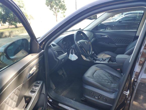 [广州·粤A] 二手宝沃宝沃BX72016款 28T 四驱旗舰版 5座