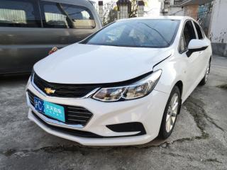 雪佛兰科鲁兹2018款320自动先锋天窗版