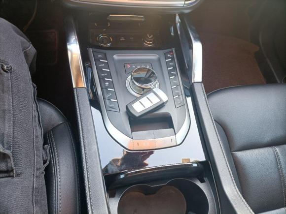 [上海·皖A] 二手众泰众泰T8002018款 2.0T 自动尊贵智联型 7座