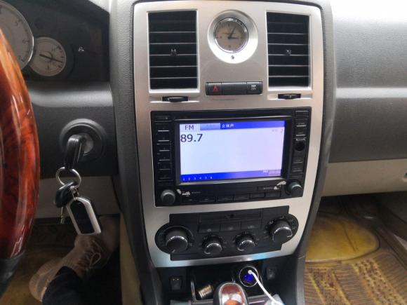 [青岛·鲁U] 二手克莱斯勒克莱斯勒300C2006款 2.7L 豪华版