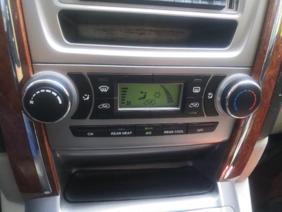 [南京·苏A] 二手金杯阁瑞斯2016款 2.0L快运舒适型