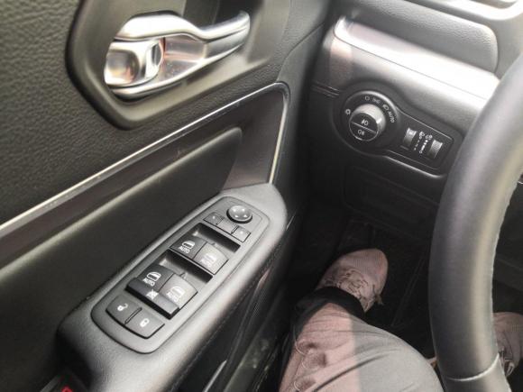 [南京·苏A] 二手Jeep大指挥官2018款 2.0T 四驱臻享版 国V