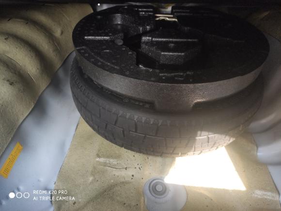 [上海·沪C] 二手别克凯越2013款 1.5L 自动尊享型