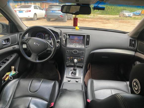 [佛山·粤G] 二手英菲尼迪英菲尼迪G系2014年上牌2.5L自动天窗