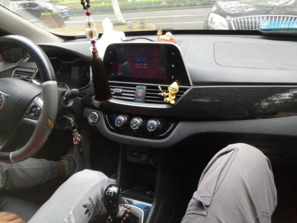 [嘉兴·浙F] 二手宝骏宝骏3102016款 1.2L 手动豪华型