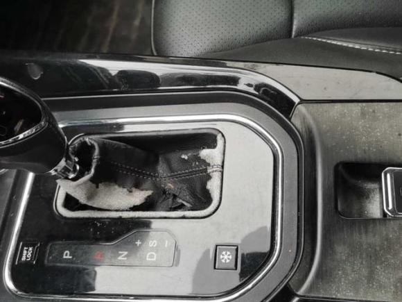 [佛山·粤E] 二手东风风光东风风光S5602018款 1.8L CVT尊贵型