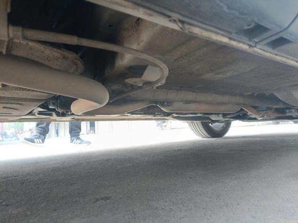 [义乌·鄂J] 二手长安长安CS152016款 1.5L 自动时尚版