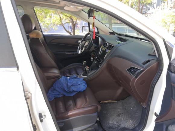 [深圳·粤B] 二手海马海马V70             2016款 2.0L 手动适·畅型 6座