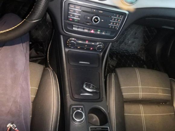 [武汉·鄂A] 二手奔驰奔驰CLA级2016款 CLA 200 动感型