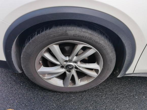 [嘉兴·浙F] 二手英菲尼迪英菲尼迪QX302017款 1.6T 两驱时尚版