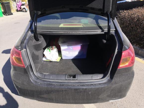 [南京] 荣威 荣威950 2012款 2.4l 豪华版