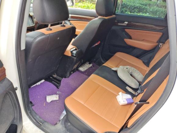 [无锡·皖L] 二手北汽威旺北汽威旺S502016款 1.5T 手动欢动精英型