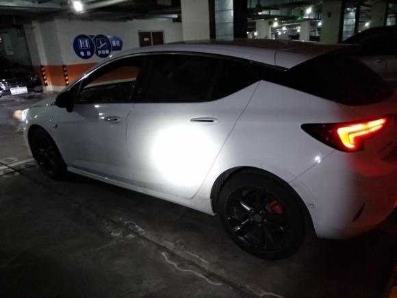 [北京·苏N] 二手别克威朗2016款 两厢GS 20T 双离合纵情运动型