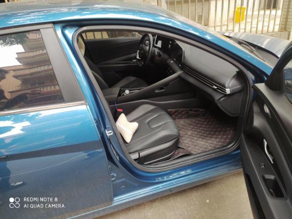 [佛山·粤E] 二手现代伊兰特2021款 1.5L CVT LUX尊贵版