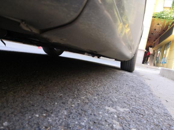 [南昌·赣A] 二手克莱斯勒克莱斯勒300C2006款 2.7L 豪华领航版